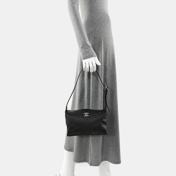 Quilted Lambskin Shoulder Bag Black