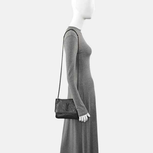 NIKI Small Chevron Calfskin Gray