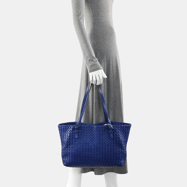 Cesta Lambskin Blue