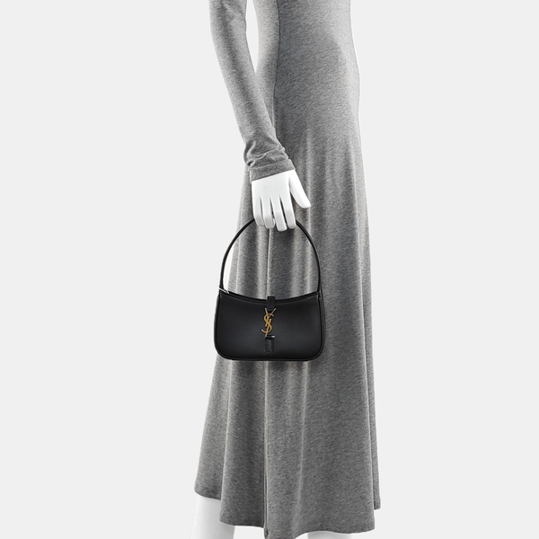 LE 5 À 7 Mini Calfskin Black