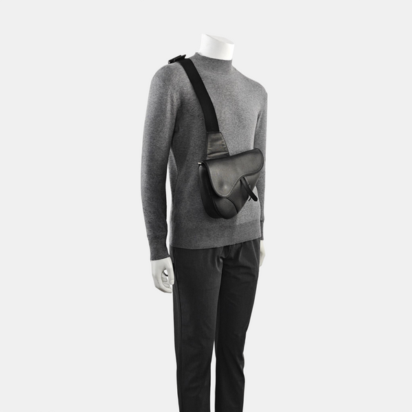 Saddle Medium Calfskin Black