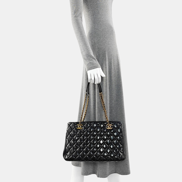 Quilted Calfskin Tote Bag Black