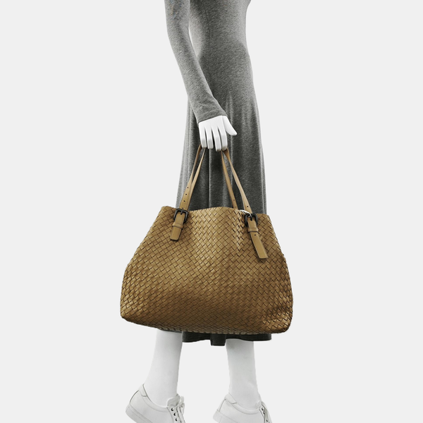 Cesta Lambskin Beige