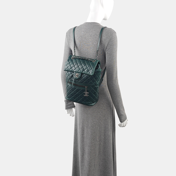 URBAN SPIRIT Quilted Calfskin Green