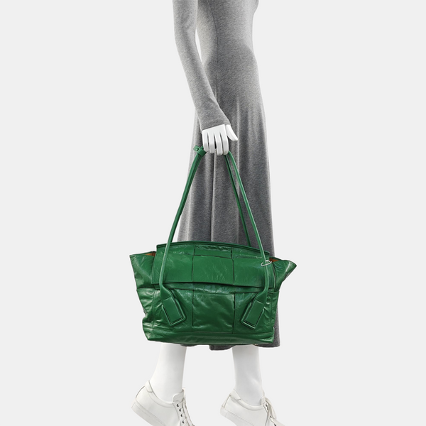 Arco Medium Calfskin Green