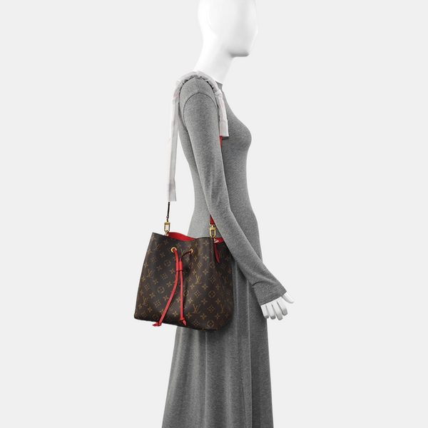 NÉONOÉ MM Monogram Coated Canvas Brown