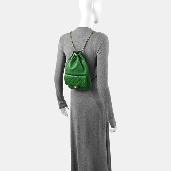 IN SEOUL Quilted Lambskin Green