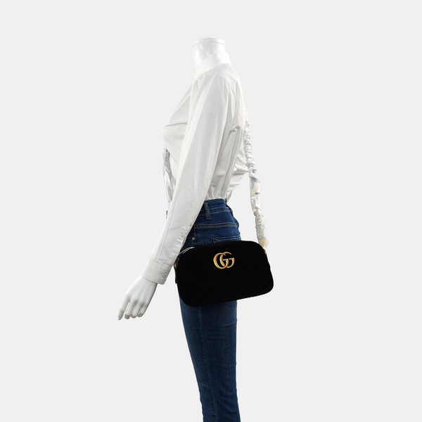 Authenticated pre-owned GG Marmont Small Quilted Velvet Black - Crossbody Bag at Looply
