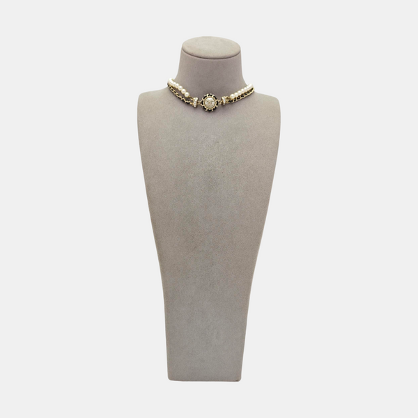 Authenticated pre-owned Metal Leather White Necklace - Necklace at Looply