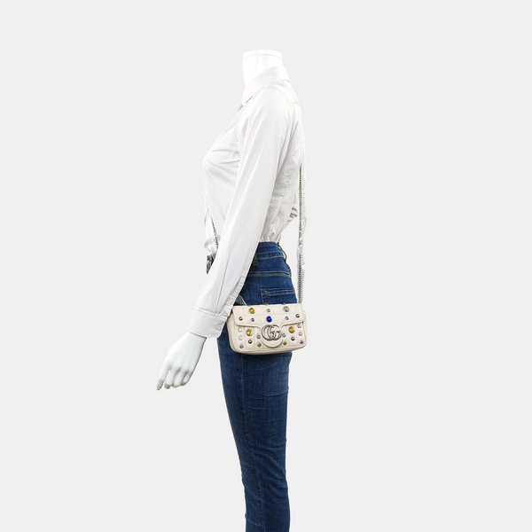 Authenticated pre-owned GG Marmont Mini Quilted Calfskin White - Crossbody Bag at Looply