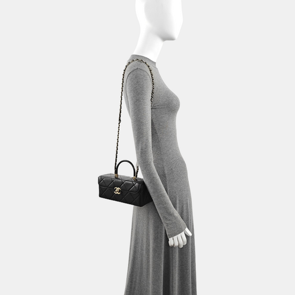 Quilted Calfskin Shoulder Bag Black