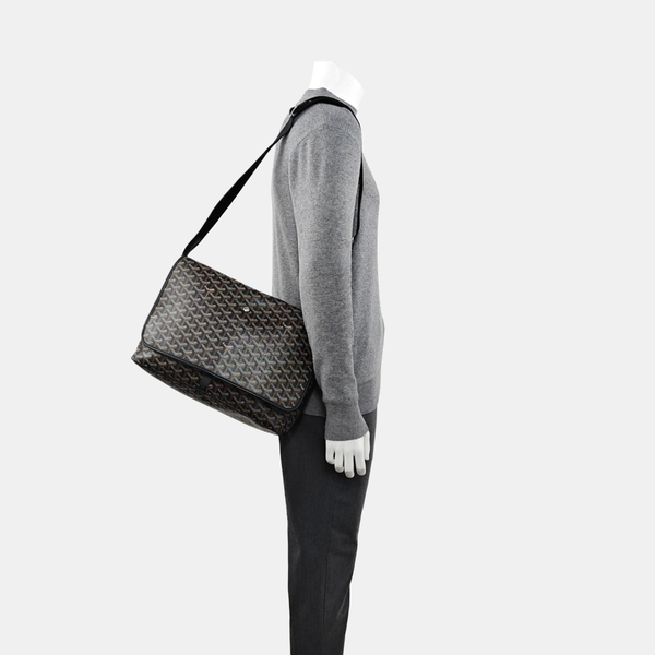 Capétien Coated Canvas Black