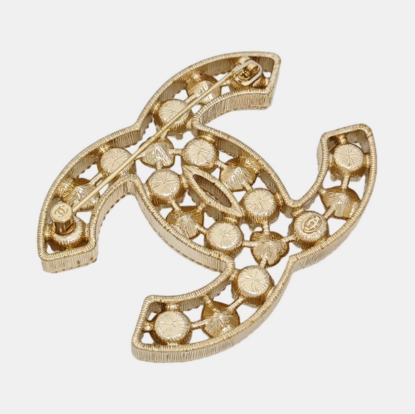 CC Logo Metal Gold Brooch