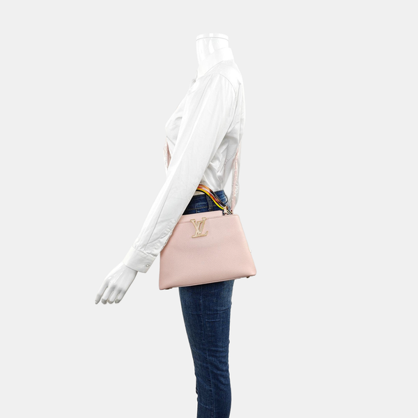 Authenticated pre-owned CAPUCINES PM Calfskin Pink - Shoulder Bag at Looply