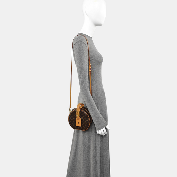 BOITE CHAPEAU PM Monogram Coated Canvas Brown