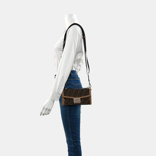 Authenticated pre-owned Baguette Canvas Brown - Crossbody Bag at Looply