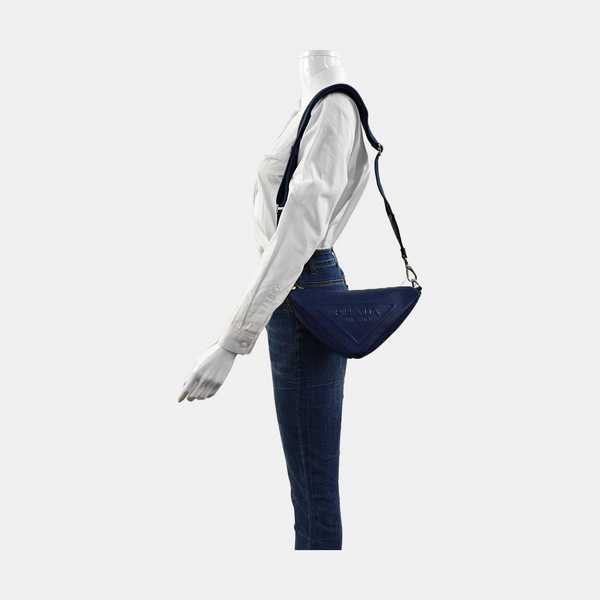 Authenticated pre-owned Triangle Calfskin Blue - Shoulder Bag at Looply