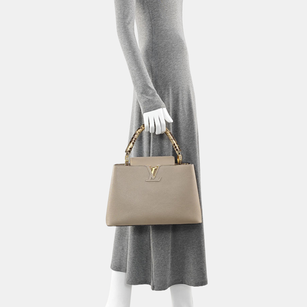 CAPUCINES MM Calfskin Gray