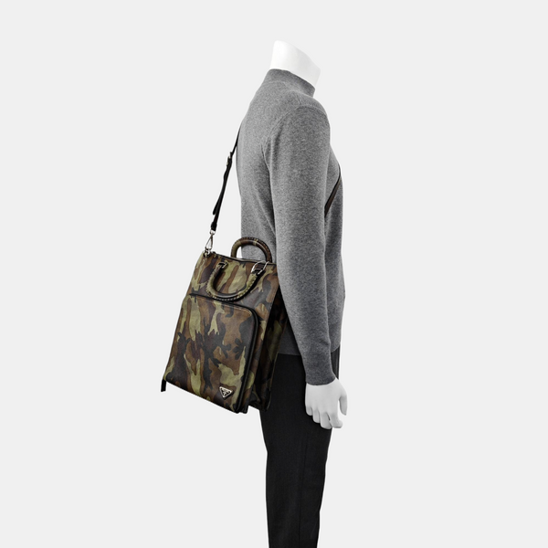 Saffiano Calfskin Tote Bag Green