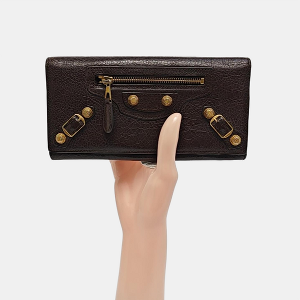 Authenticated pre-owned Classic City Lambskin Brown Wallet - Wallet at Looply