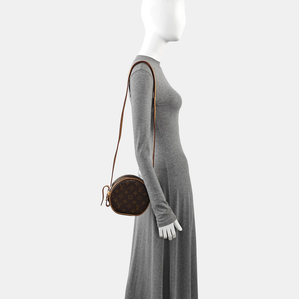 BOITE CHAPEAU PM Monogram Coated Canvas Brown
