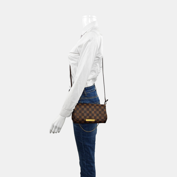 Authenticated pre-owned FAVORITE Coated Canvas Brown - Crossbody Bag at Looply