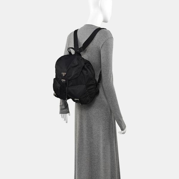 Re-Nylon Medium Nylon Black