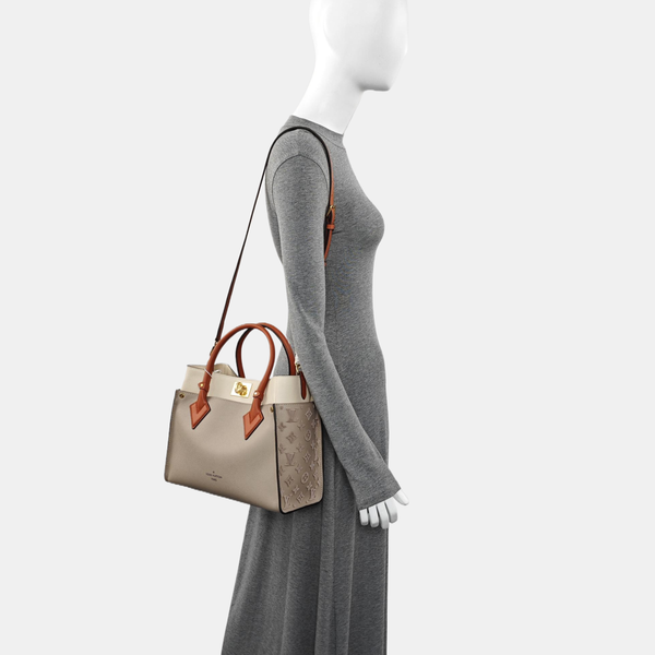 ON MY SIDE MM Monogram Calfskin Gray