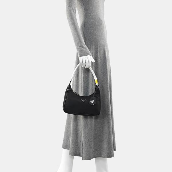 Re-Edition2005 Mini Nylon Black
