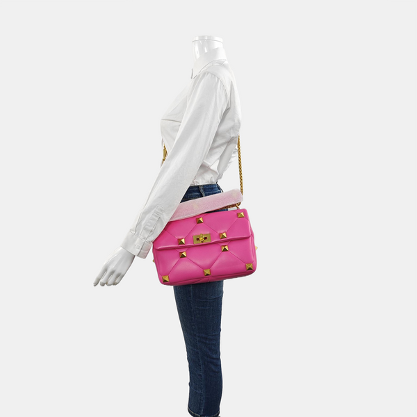 Roman Stud Lambskin Pink