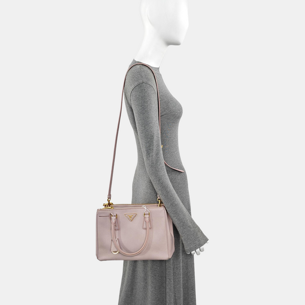 Galleria Medium Saffiano Calfskin Pink