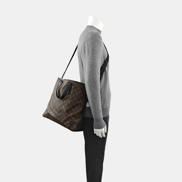DAVIS Monogram Coated Canvas Brown