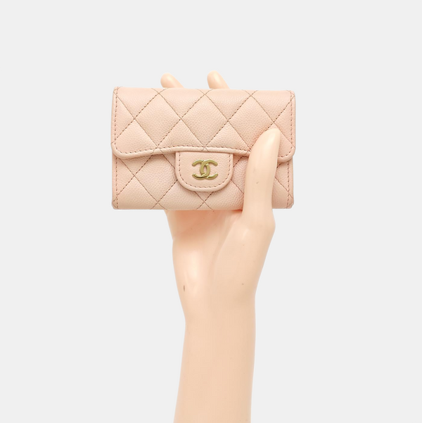 CLASSIC FLAP Quilted Grained Calfskin Pink Card Holder
