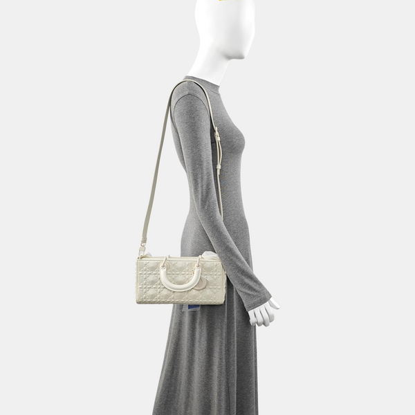 Lady D-Joy Medium Cannage Calfskin Beige