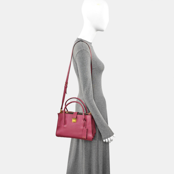 Calfskin Shoulder Bag Pink
