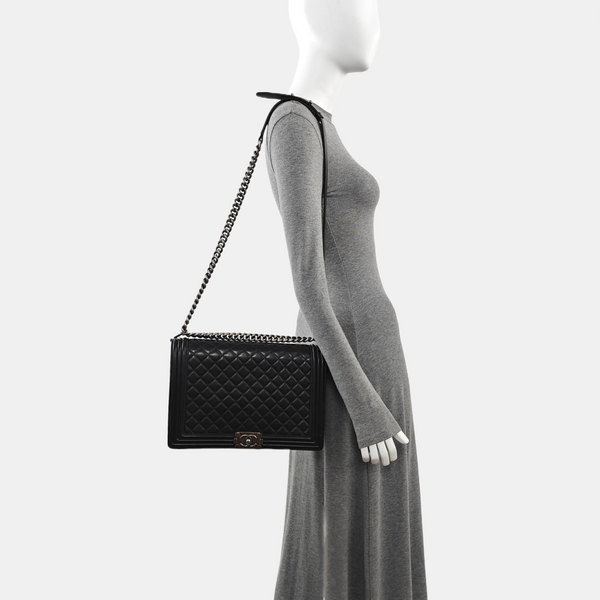 BOY CHANEL Maxi Quilted Lambskin Black