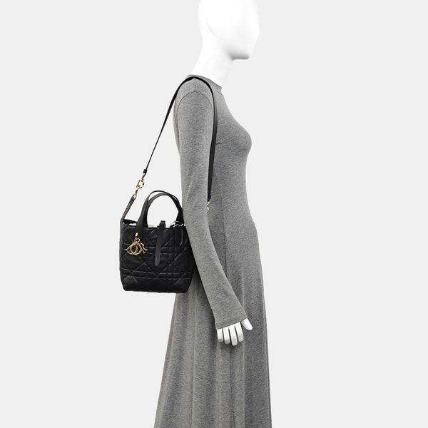 Toujours Small Cannage Calfskin Black