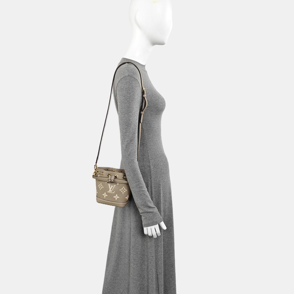NOÉ Nano Monogram Calfskin Gray