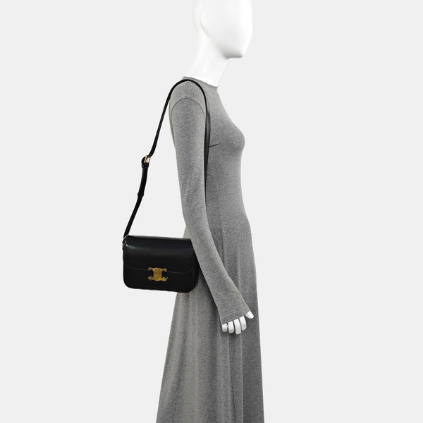 TRIOMPHE Medium Calfskin Black