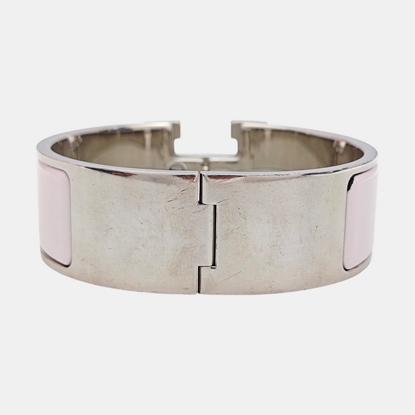 Brazalete Clic Clac H de metal plateado