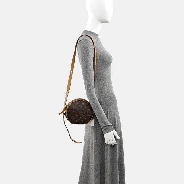 BOITE CHAPEAU PM Monogram Coated Canvas Brown