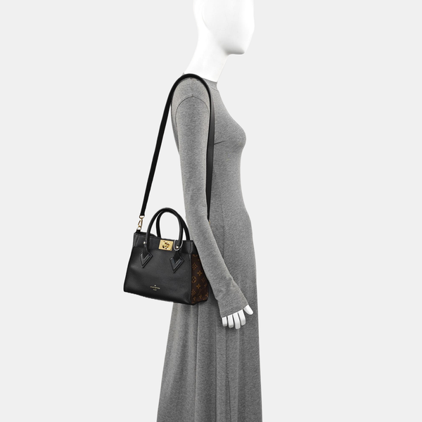 ON MY SIDE PM Monogram Calfskin Black