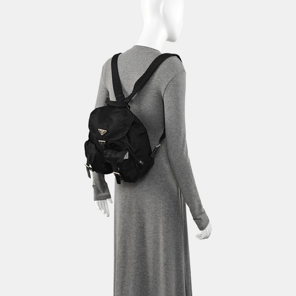 Vela Small Nylon Black