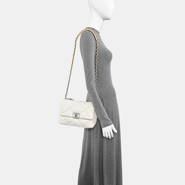 CHANEL 19 Small Quilted Lambskin White