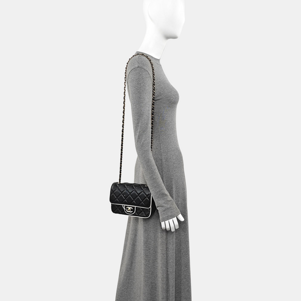 Quilted Lambskin Crossbody Bag Mini Black