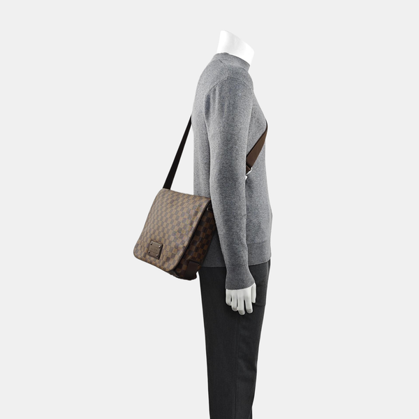 BROOKLYN MM Damier Ebene Coated Canvas Brown