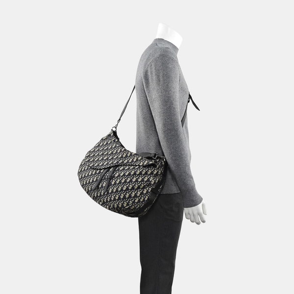 Saddle Oblique Canvas Black