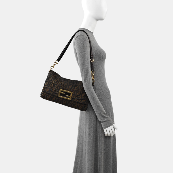 Mia Canvas Brown