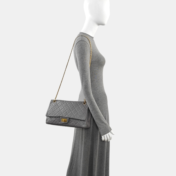 2.55 Maxi Piel de ternera acolchada gris