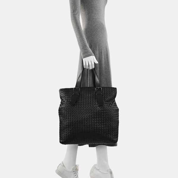 Cesta Calfskin Black